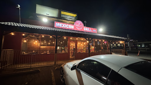 Los Arcos Birrieria and Taco Shop